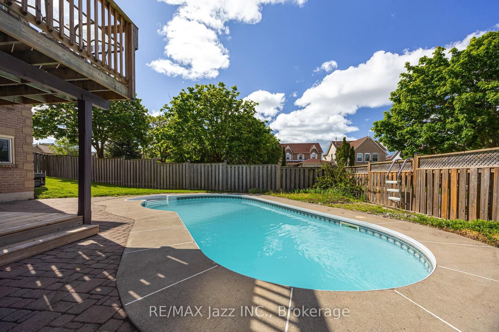 2 Coomer Crescent thumbnail 47
