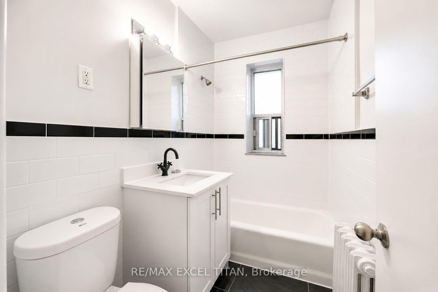 156 Kingston Road, Unit 201 thumbnail 7