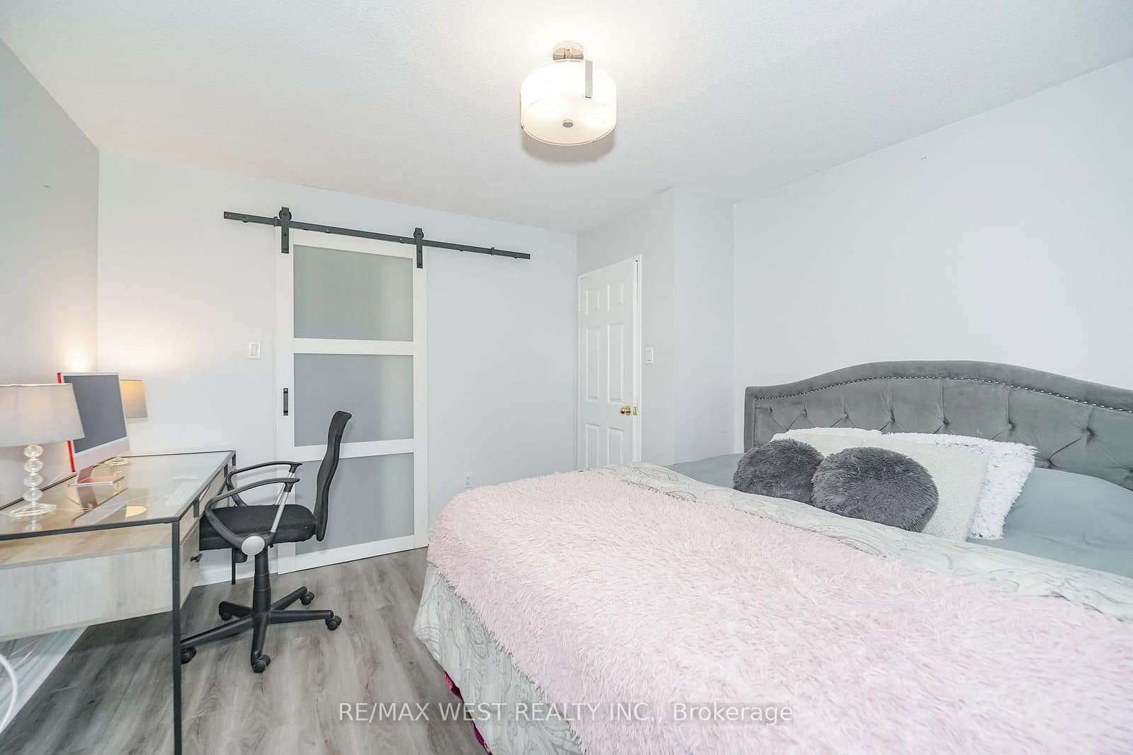 50 Scarborough Golf Club Road, Unit 159 thumbnail 10