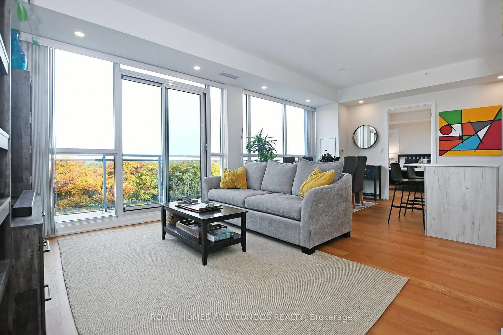 1350 Kingston Road, Unit 602 thumbnail 4