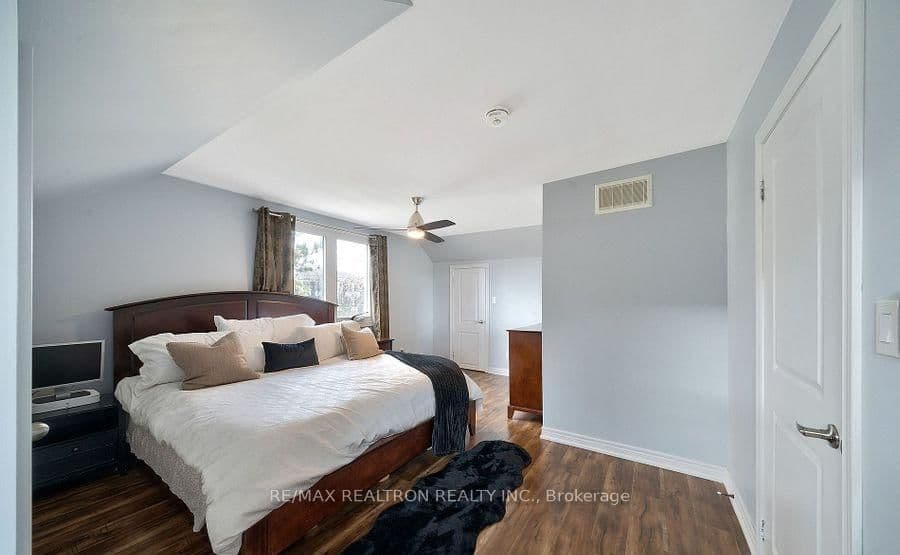 99 Townline Road N thumbnail 19