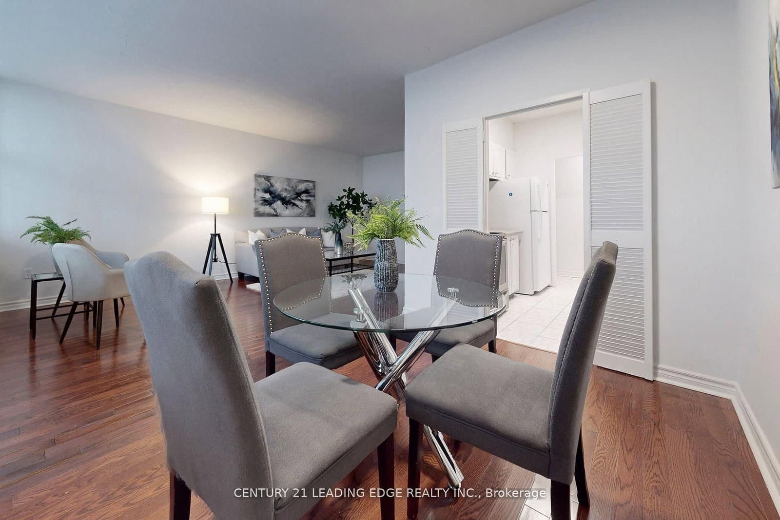 2245 Eglinton Avenue E, Unit 1005 thumbnail 18