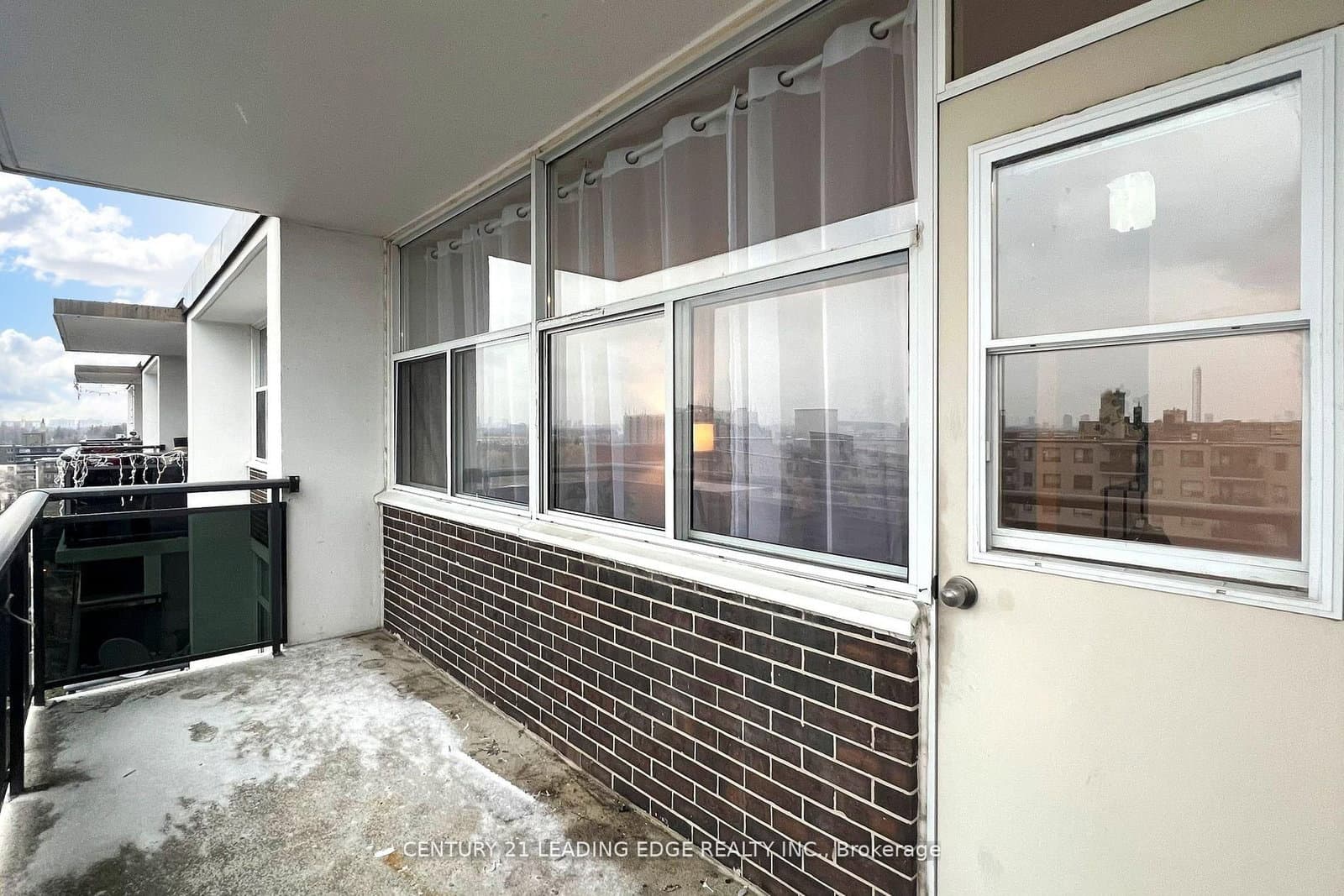 2245 Eglinton Avenue E, Unit 1005 thumbnail 35