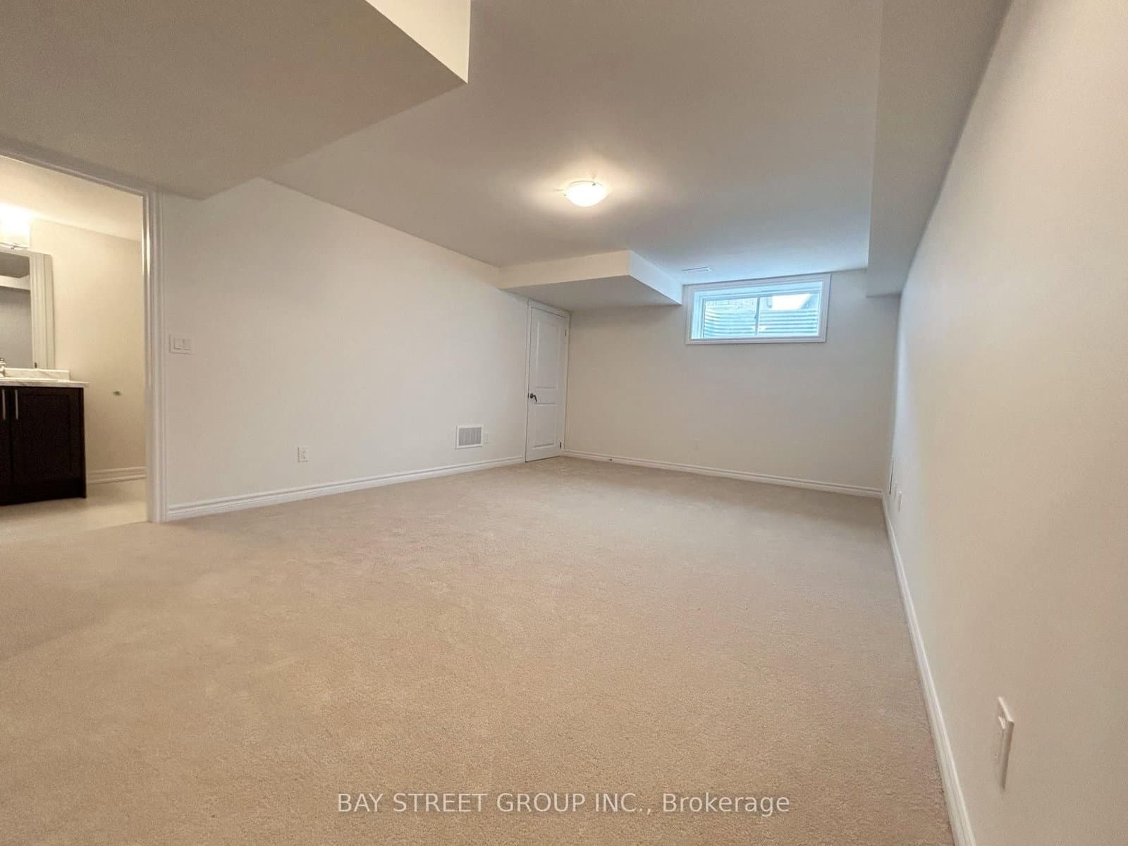 1130 Thompson Drive S thumbnail 6
