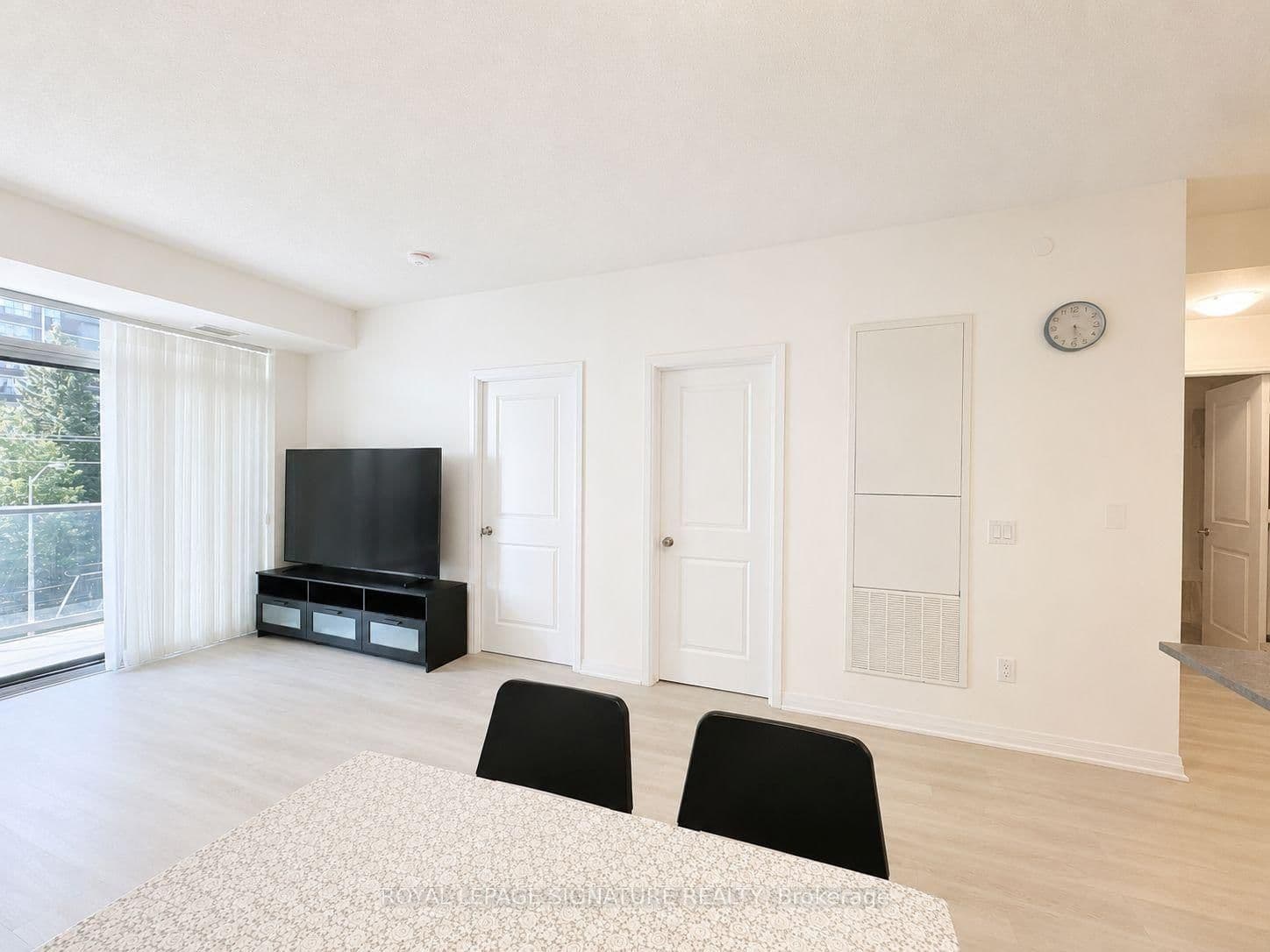 3270 Sheppard Avenue E, Unit 325 thumbnail 3