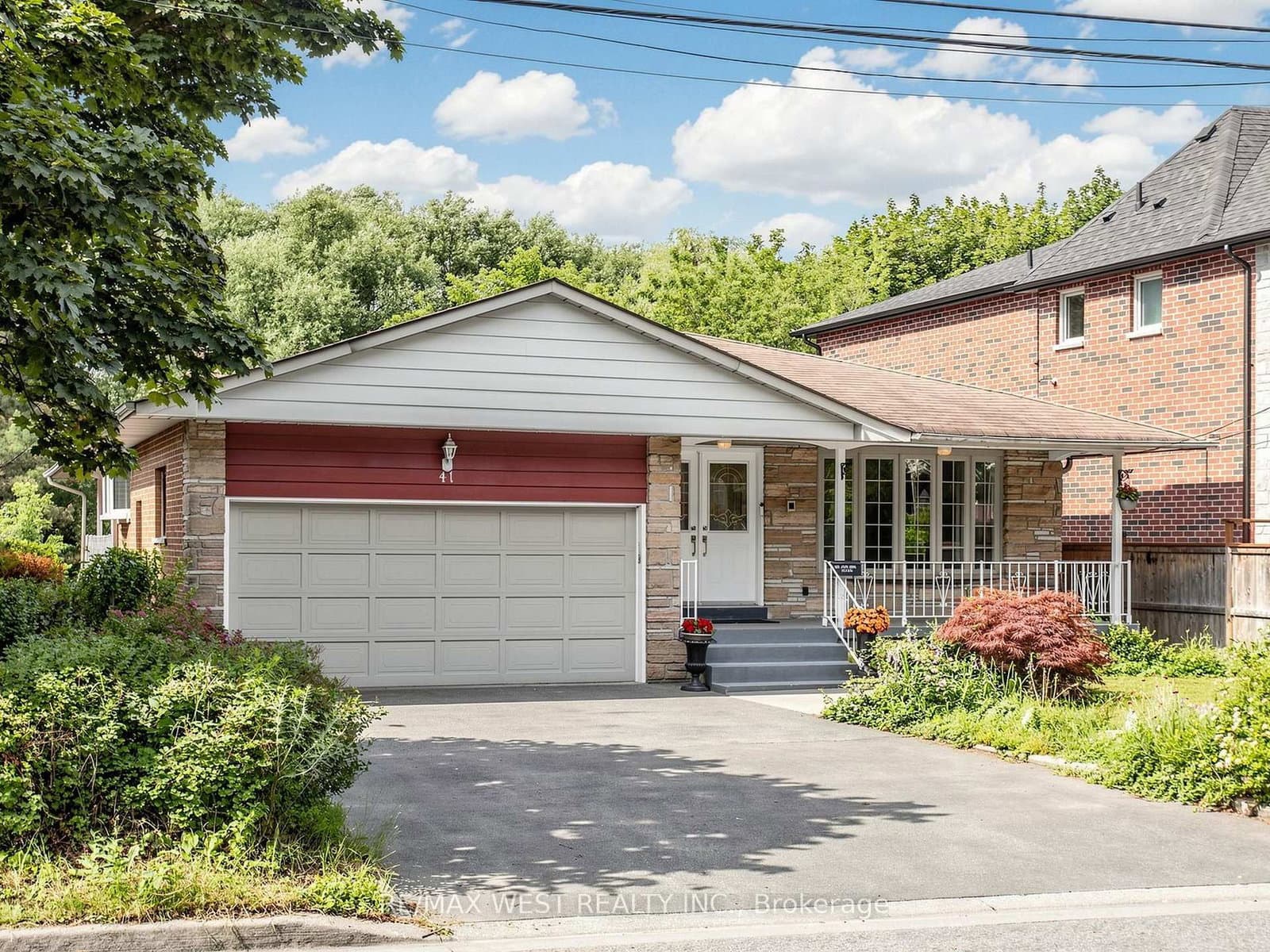 41 Burnview Crescent - Image 1