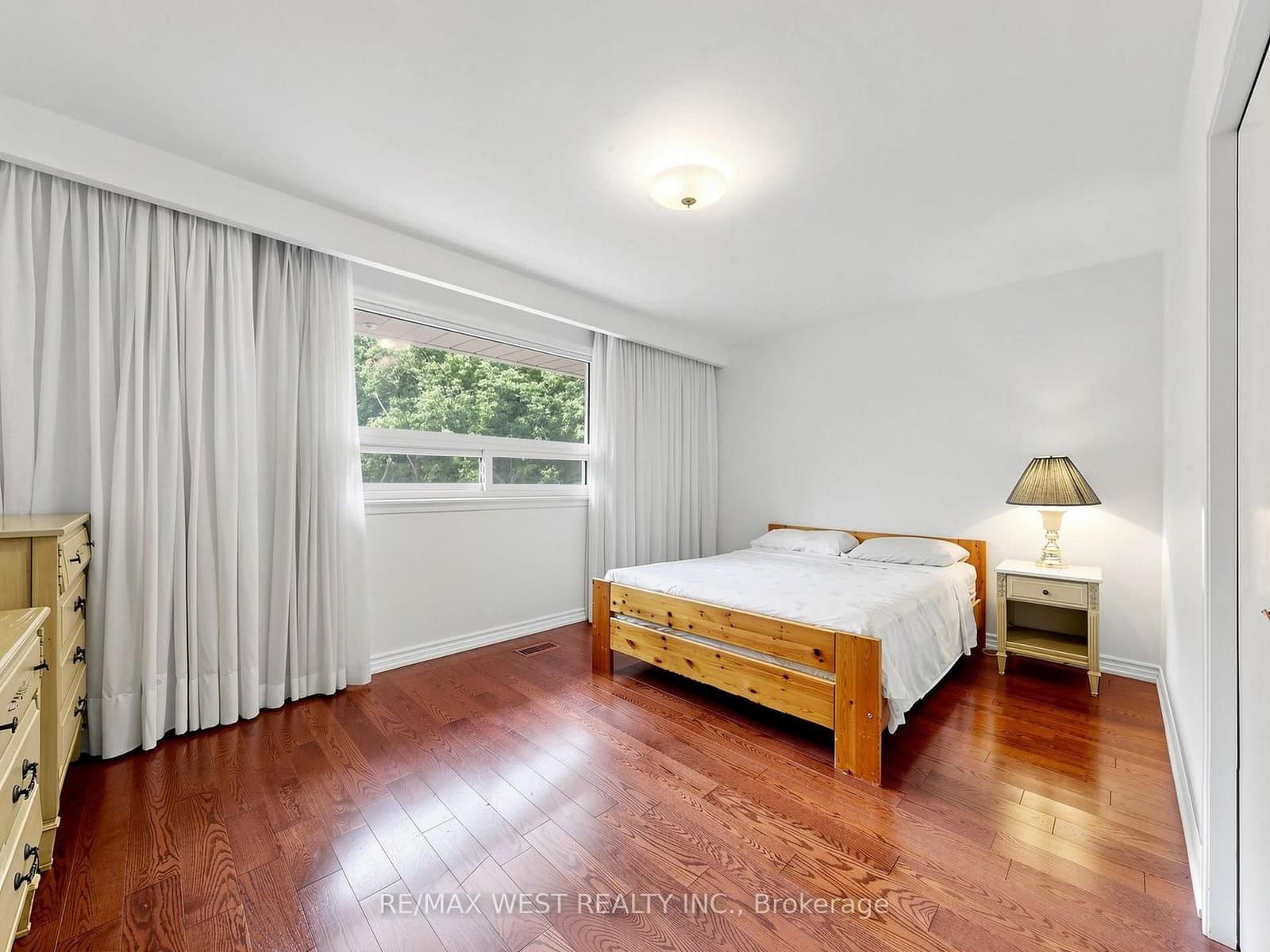 41 Burnview Crescent thumbnail 11
