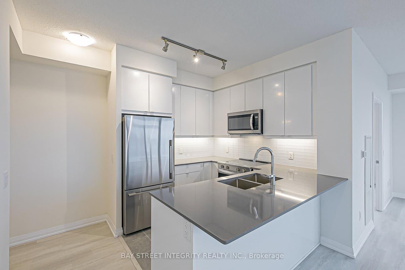 3260 SHEPPARD Avenue E, Unit 710 thumbnail 5