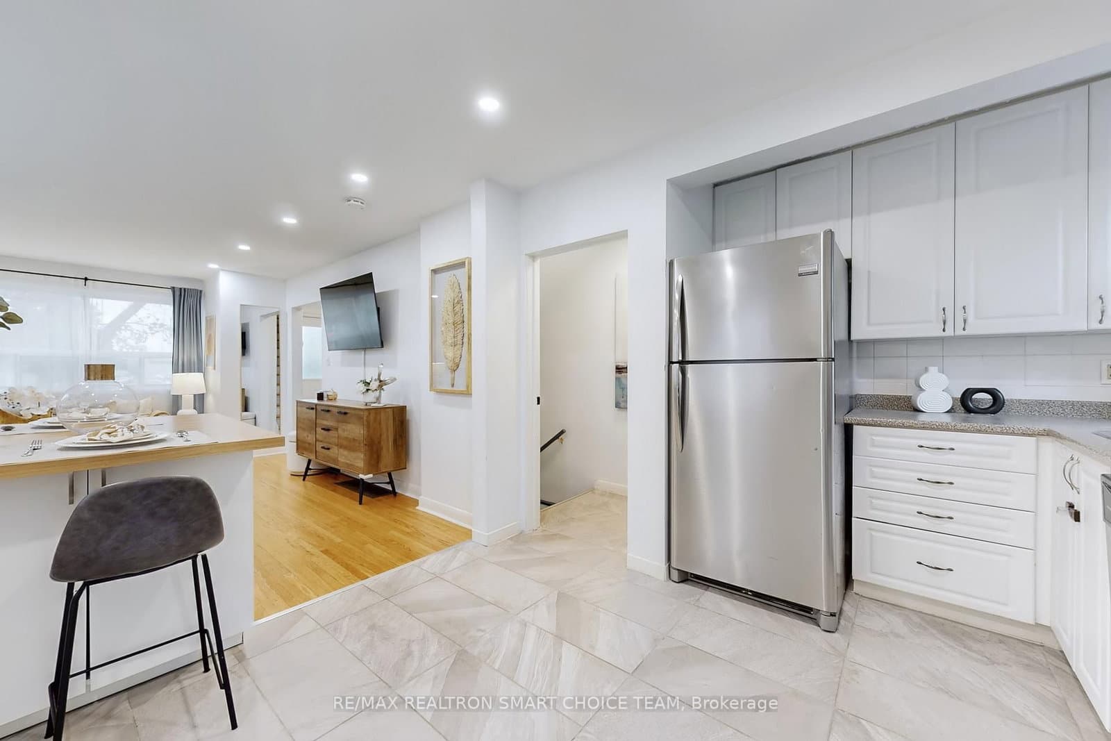 783 Birchmount Road thumbnail 12