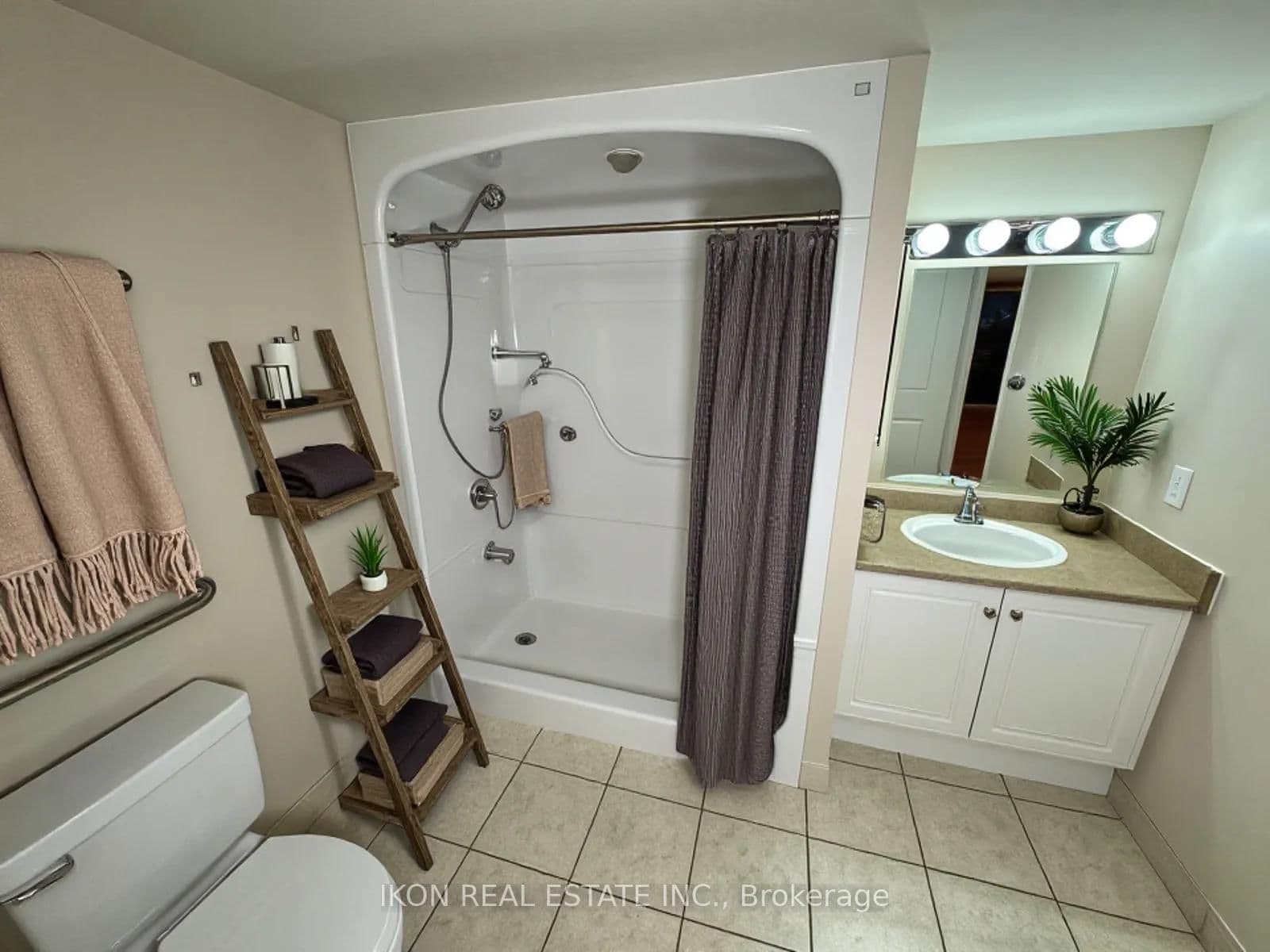 100 Scottfield Drive, Unit 615 thumbnail 4