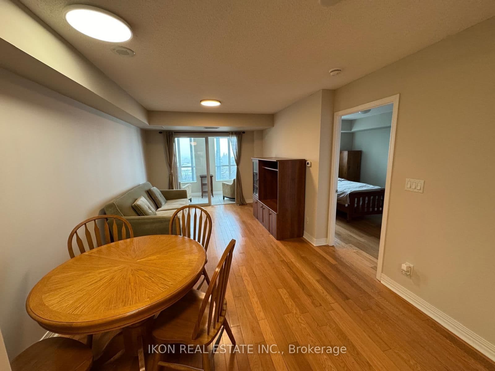 100 Scottfield Drive, Unit 615 thumbnail 7