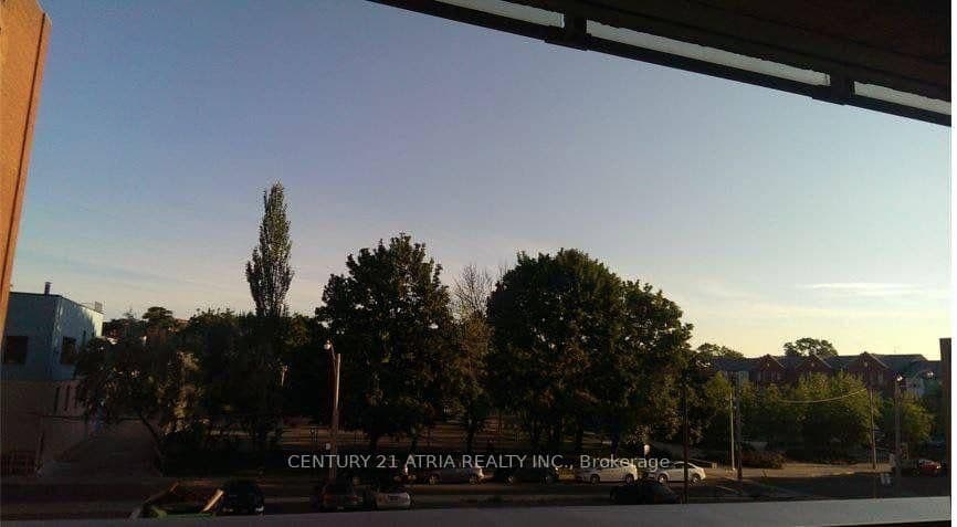 630 Queen Street, Unit 204 thumbnail 7