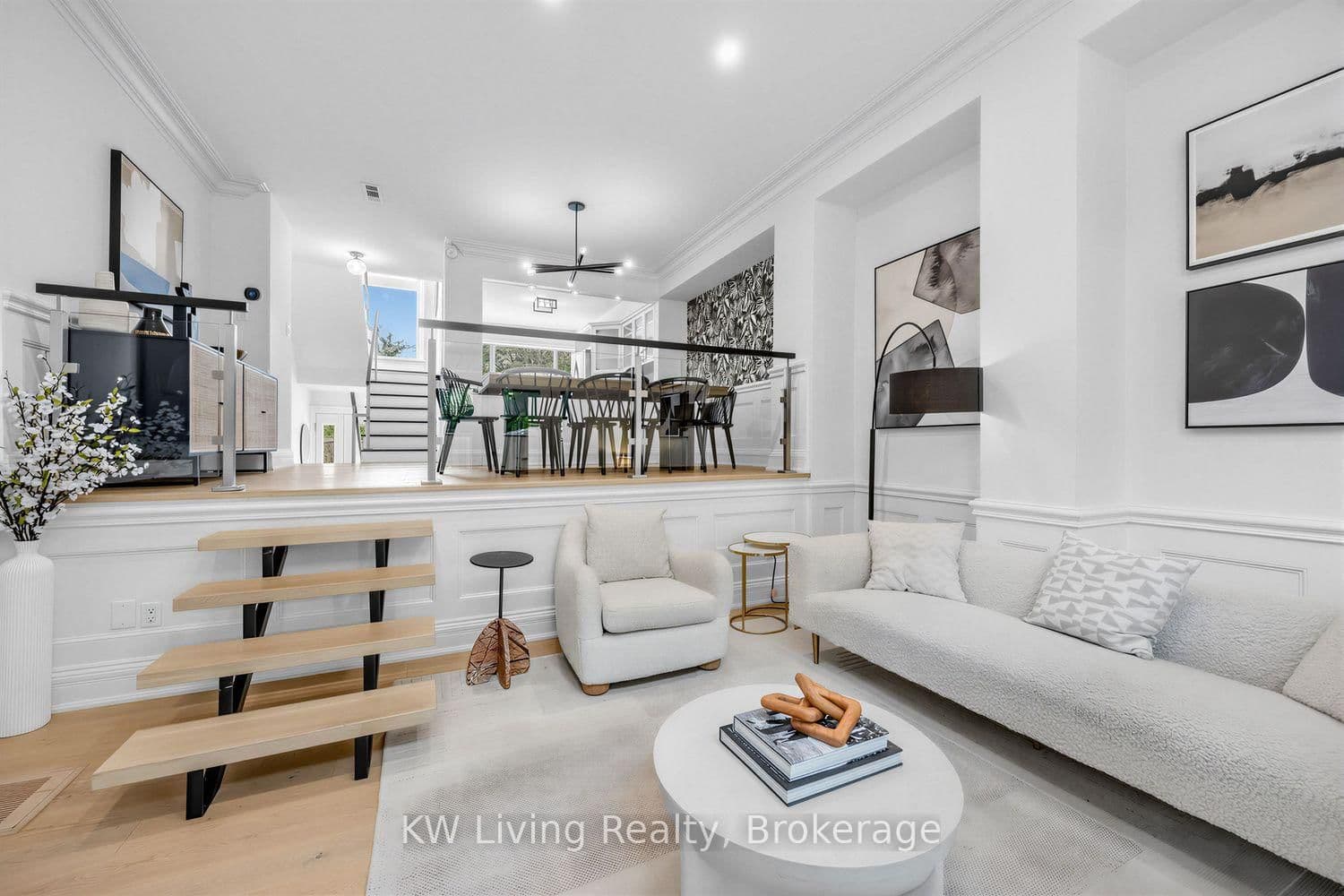 155 Woodbine Avenue, Unit TH7 thumbnail 13
