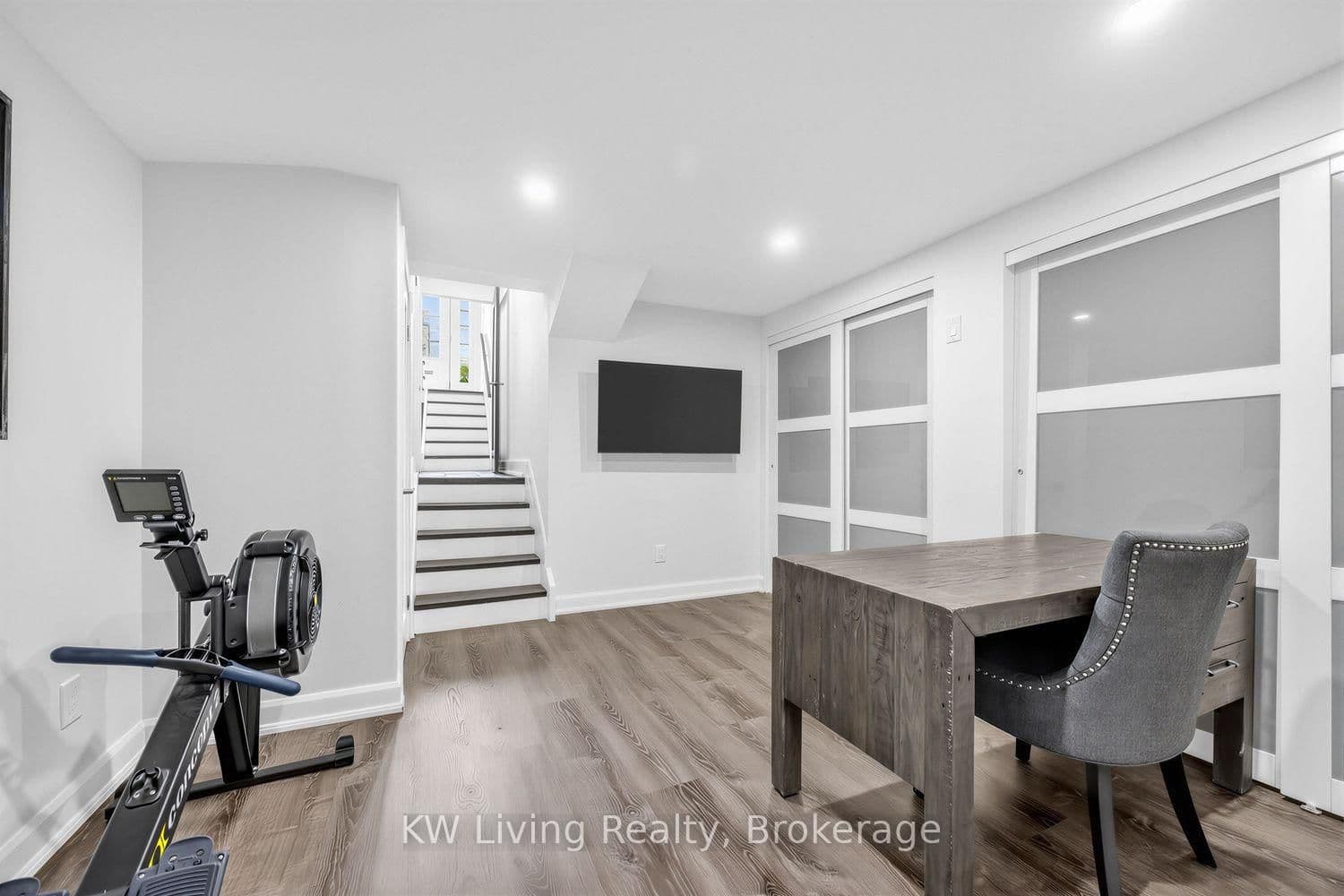 155 Woodbine Avenue, Unit TH7 thumbnail 24