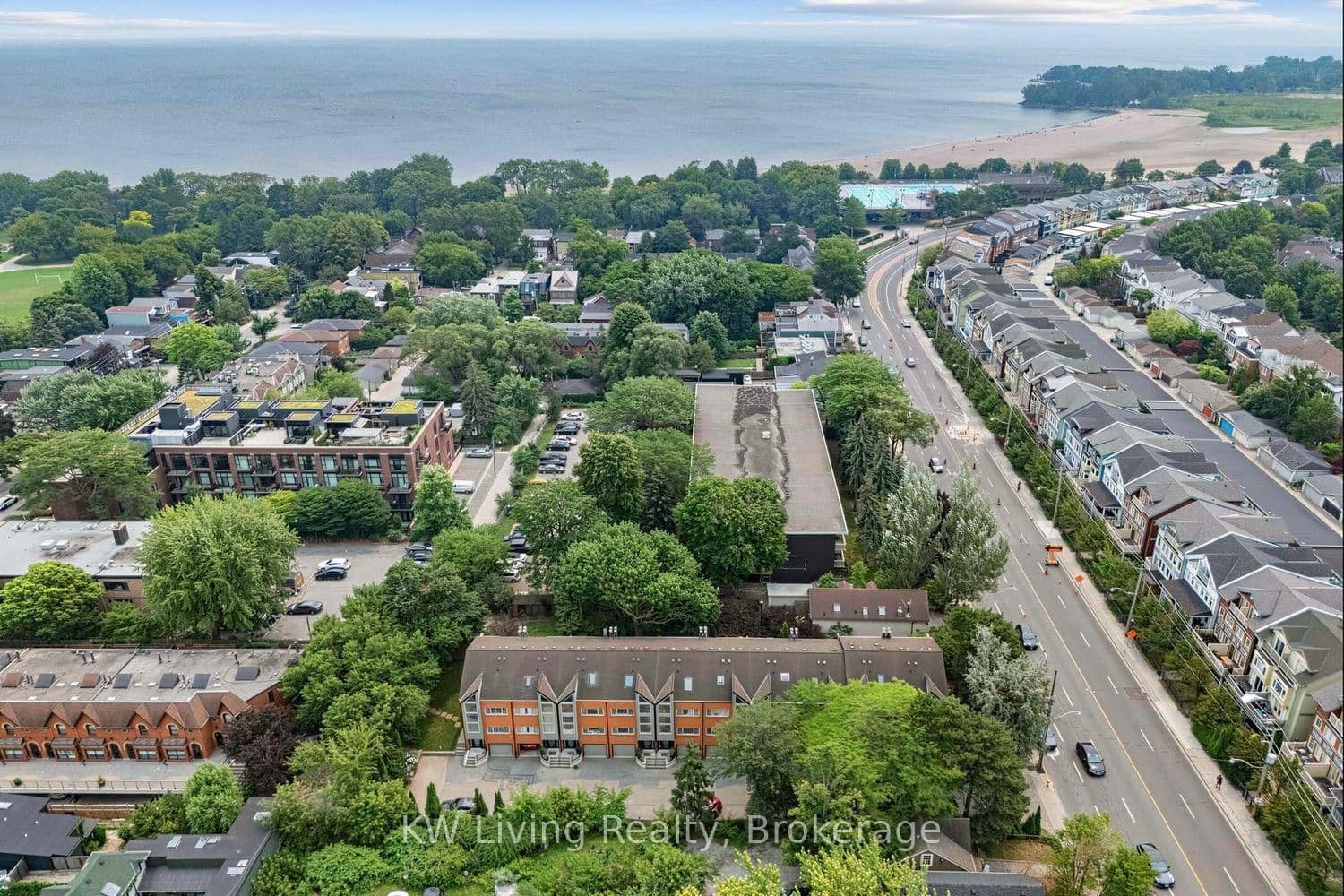 155 Woodbine Avenue, Unit TH7 thumbnail 31
