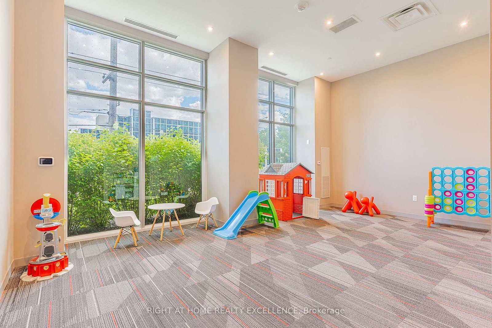 3220 Sheppard Avenue E, Unit 520 thumbnail 25