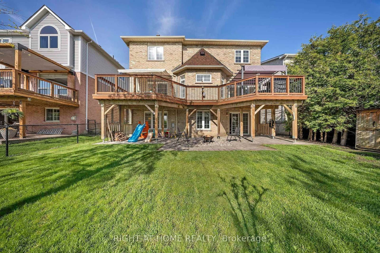 1048 Mcquay Boulevard thumbnail 45