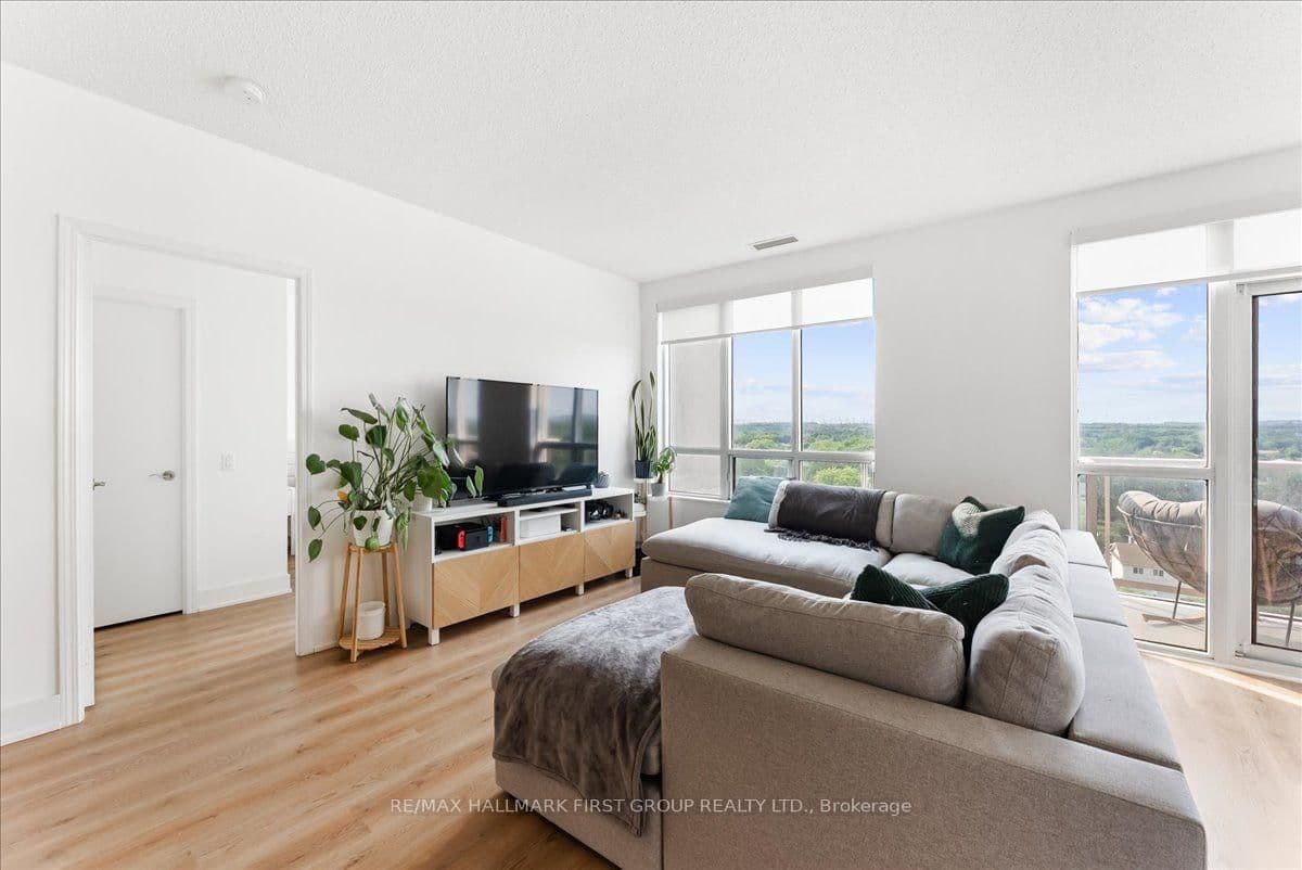 1200 The Esplanade Road N, Unit 1103 thumbnail 11