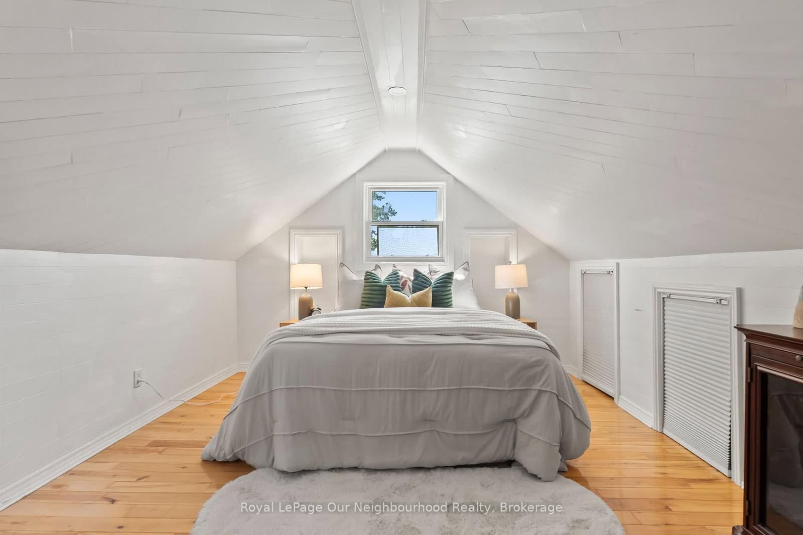 70 East Beach Road thumbnail 31