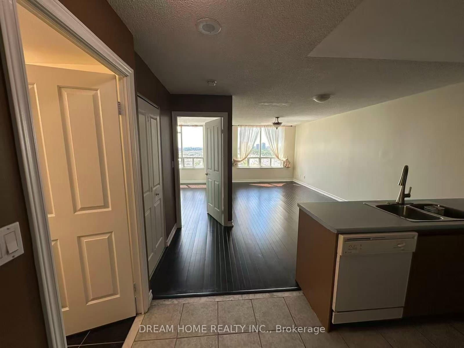 68 Corporate Drive, Unit 2323 thumbnail 4