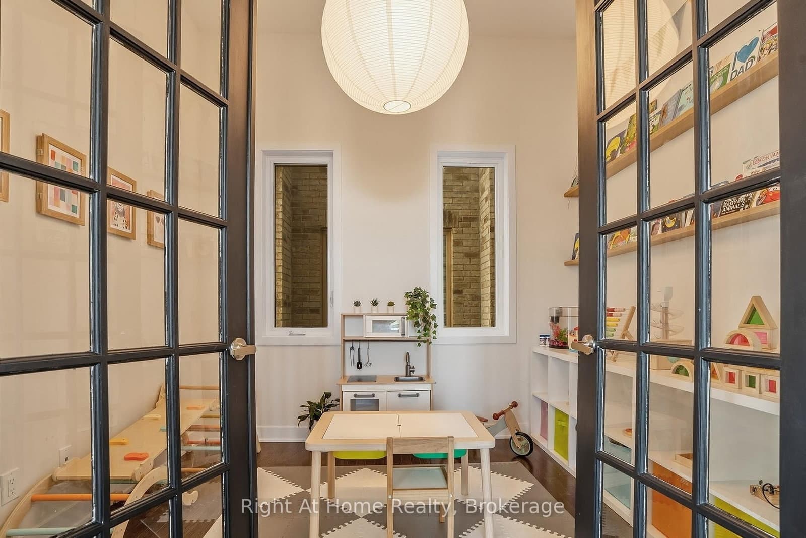 2324 Verne Bowen Street thumbnail 14