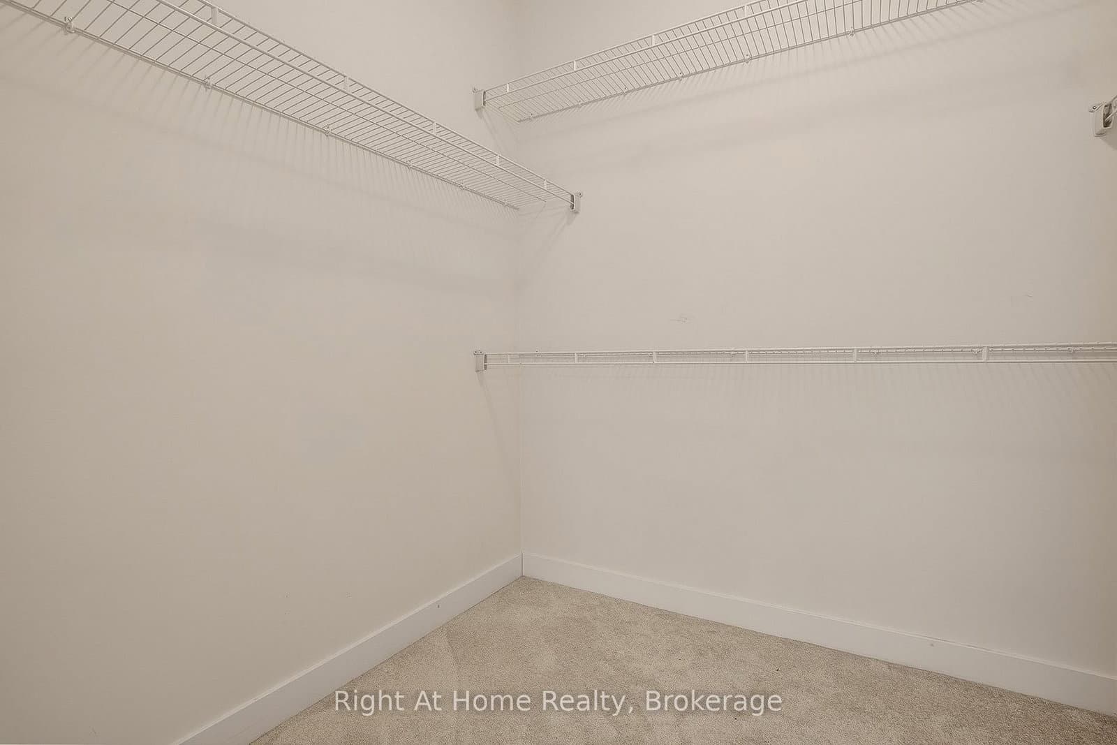 2324 Verne Bowen Street thumbnail 25