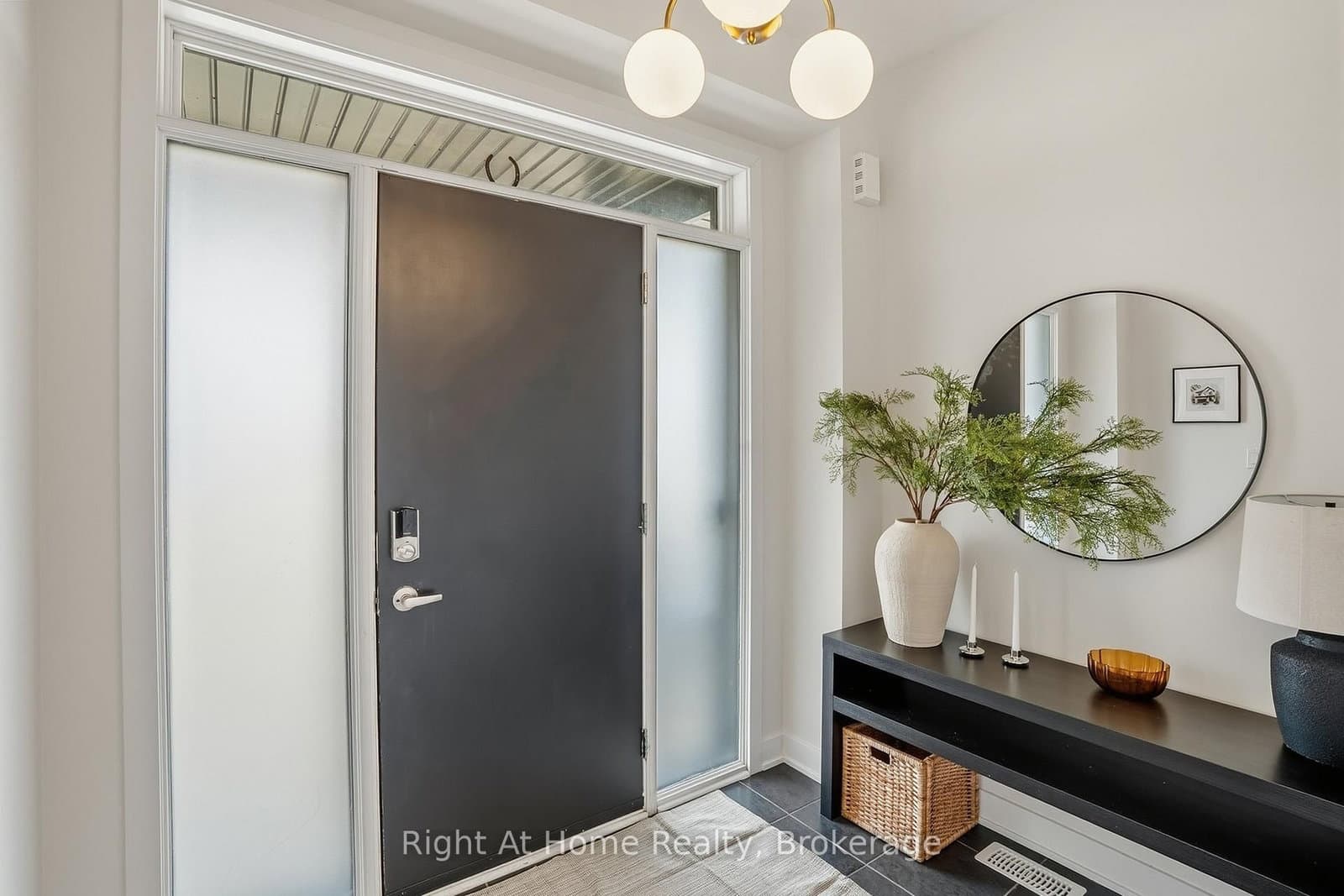 2324 Verne Bowen Street thumbnail 3