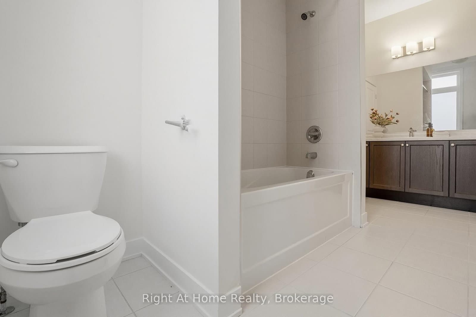 2324 Verne Bowen Street thumbnail 36
