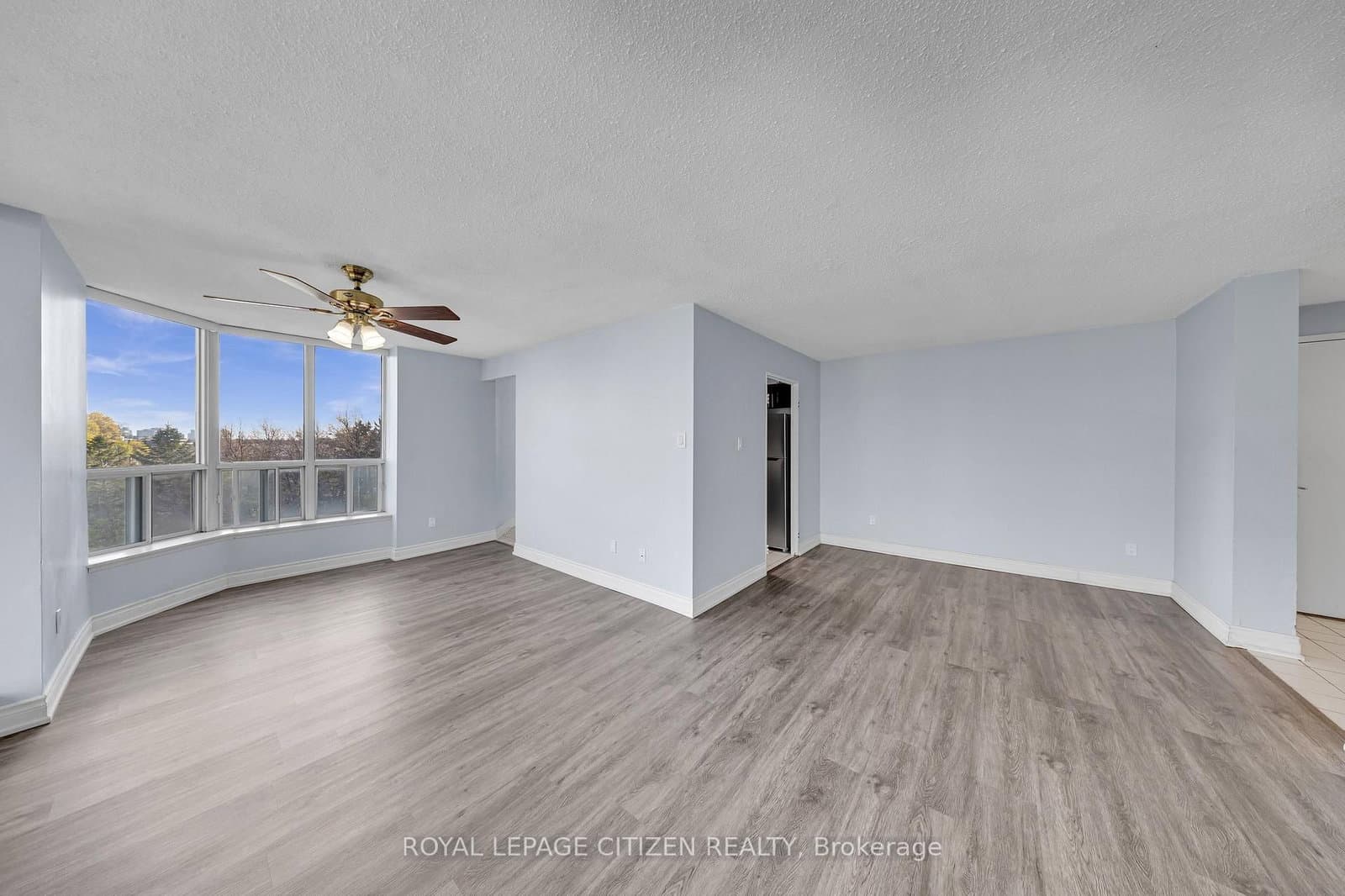 410 McLevin Avenue, Unit 509 thumbnail 12