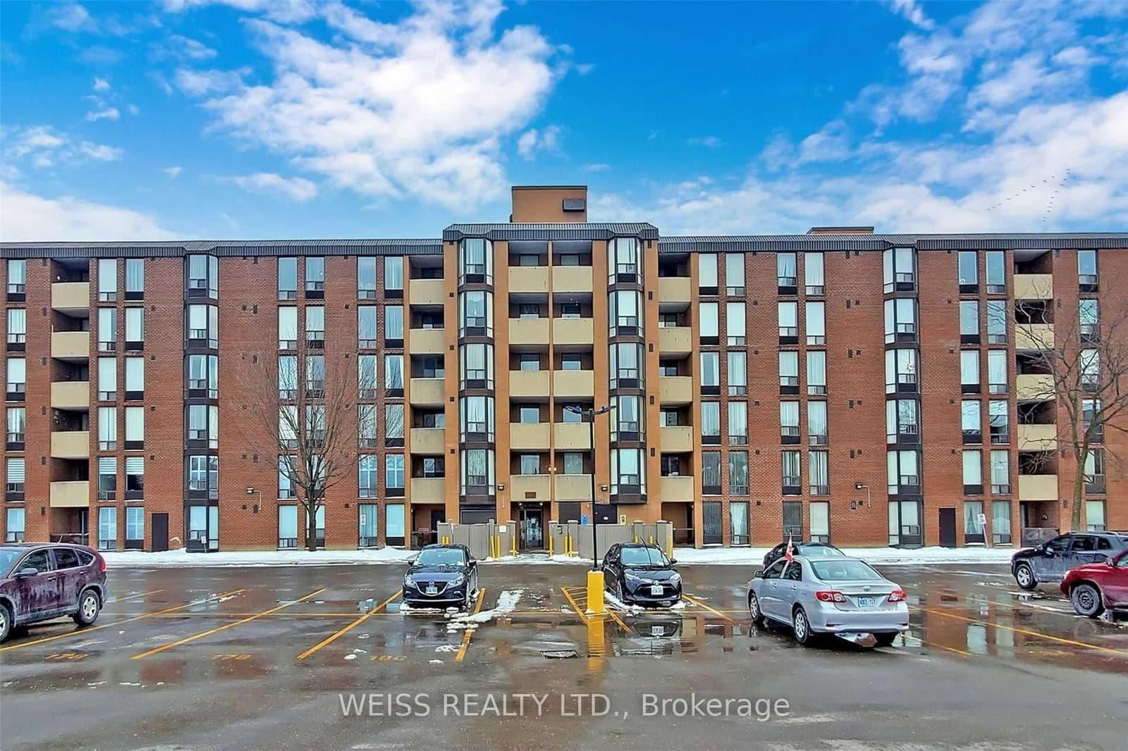1530 Pickering Parkway, Unit 501 thumbnail 2