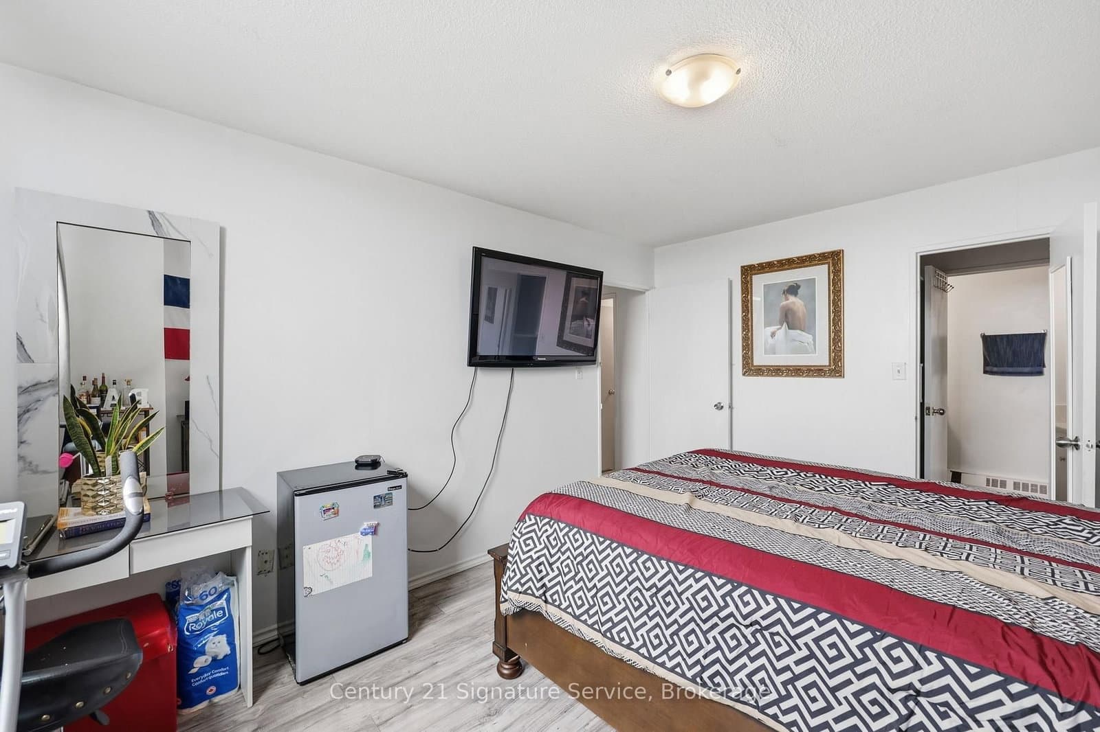 1250 Bridletowne Circle, Unit 610 thumbnail 21