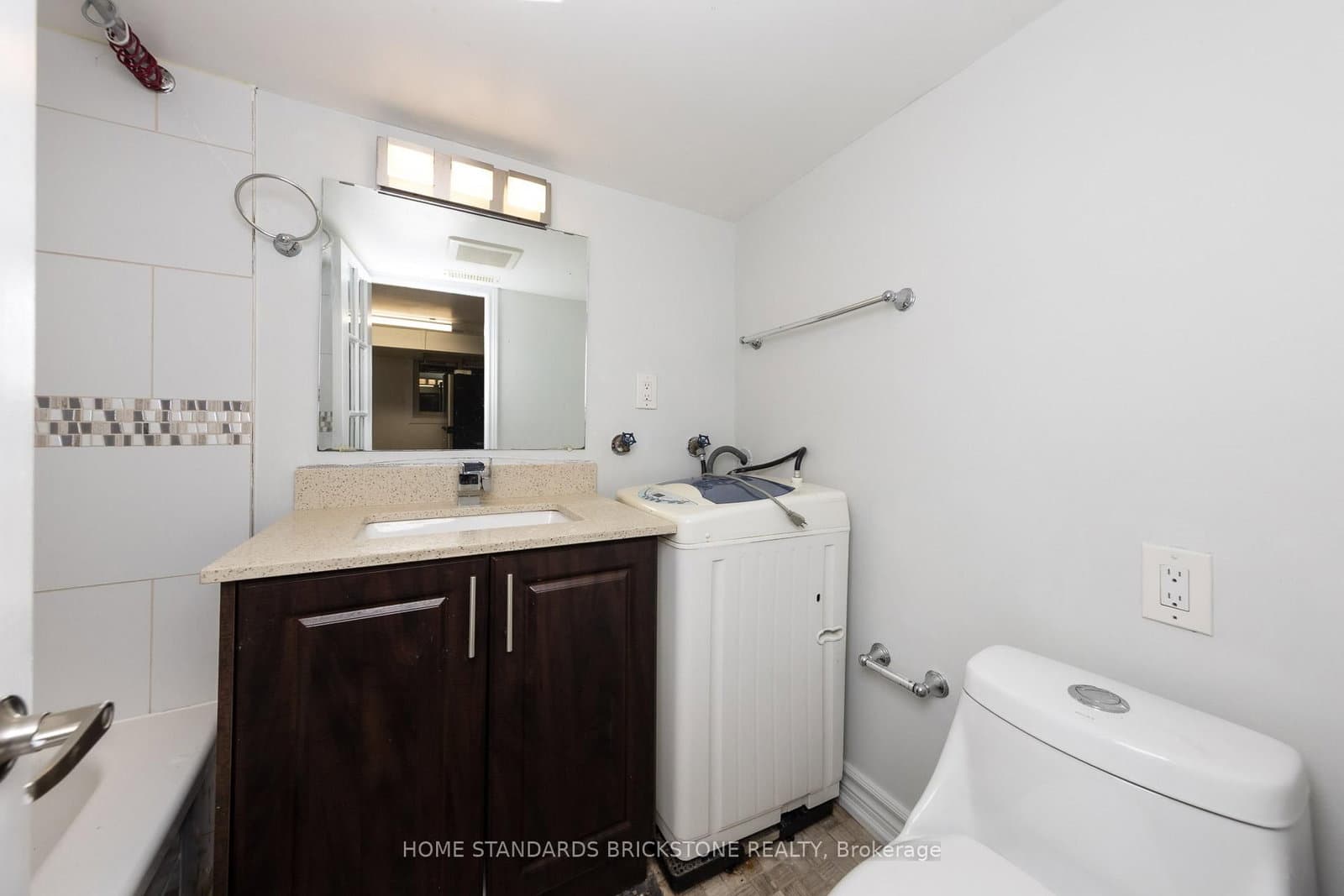 792 Pape Avenue, Unit Lower thumbnail 13