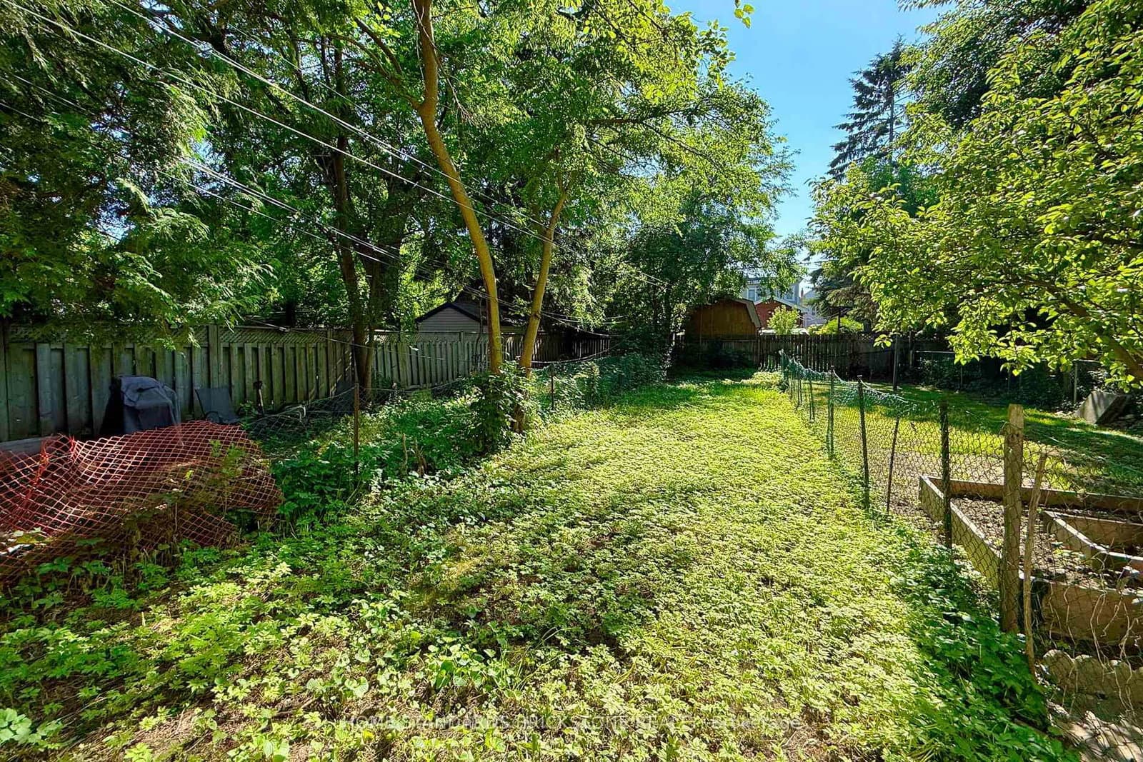 792 Pape Avenue, Unit Lower thumbnail 17