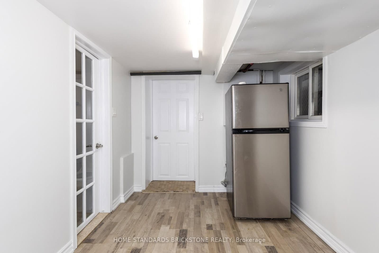 792 Pape Avenue, Unit Lower thumbnail 7