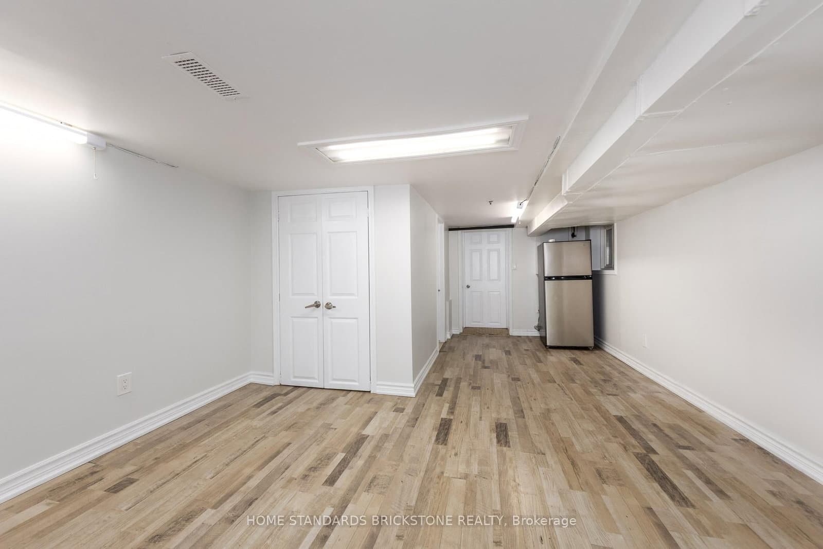 792 Pape Avenue, Unit Lower thumbnail 8
