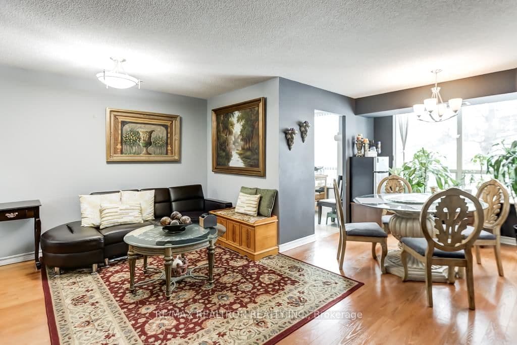 68 Corporate Drive, Unit 526 thumbnail 6