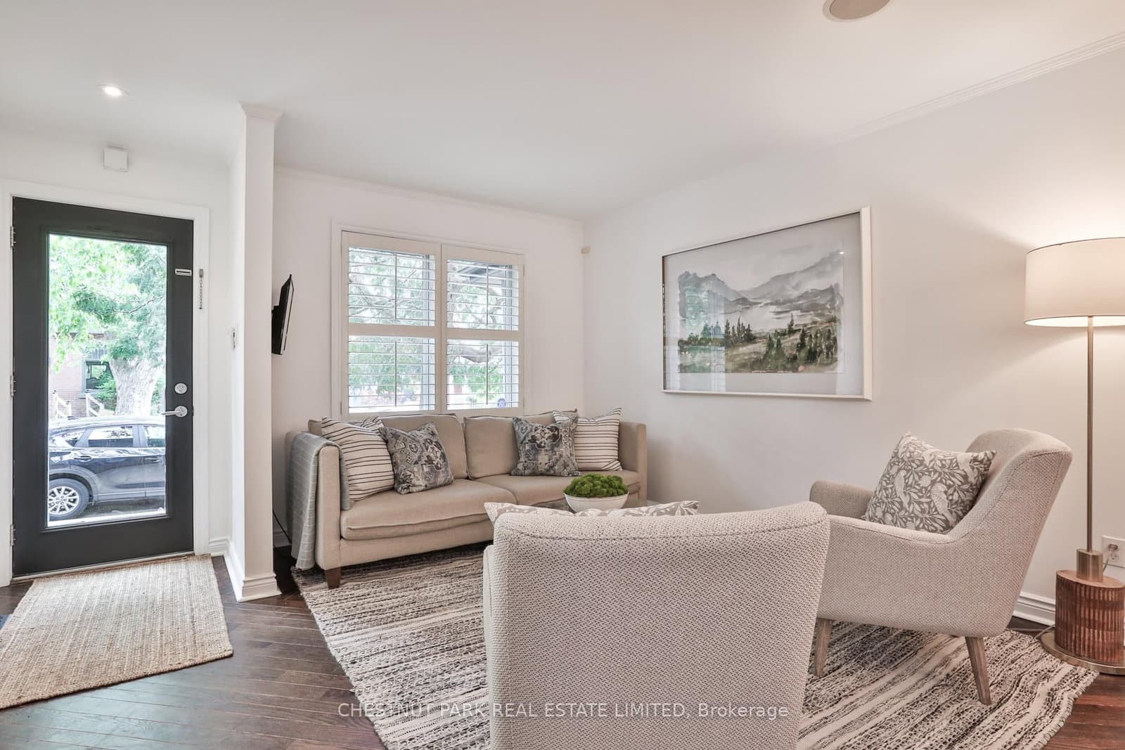 52 West Avenue W thumbnail 3