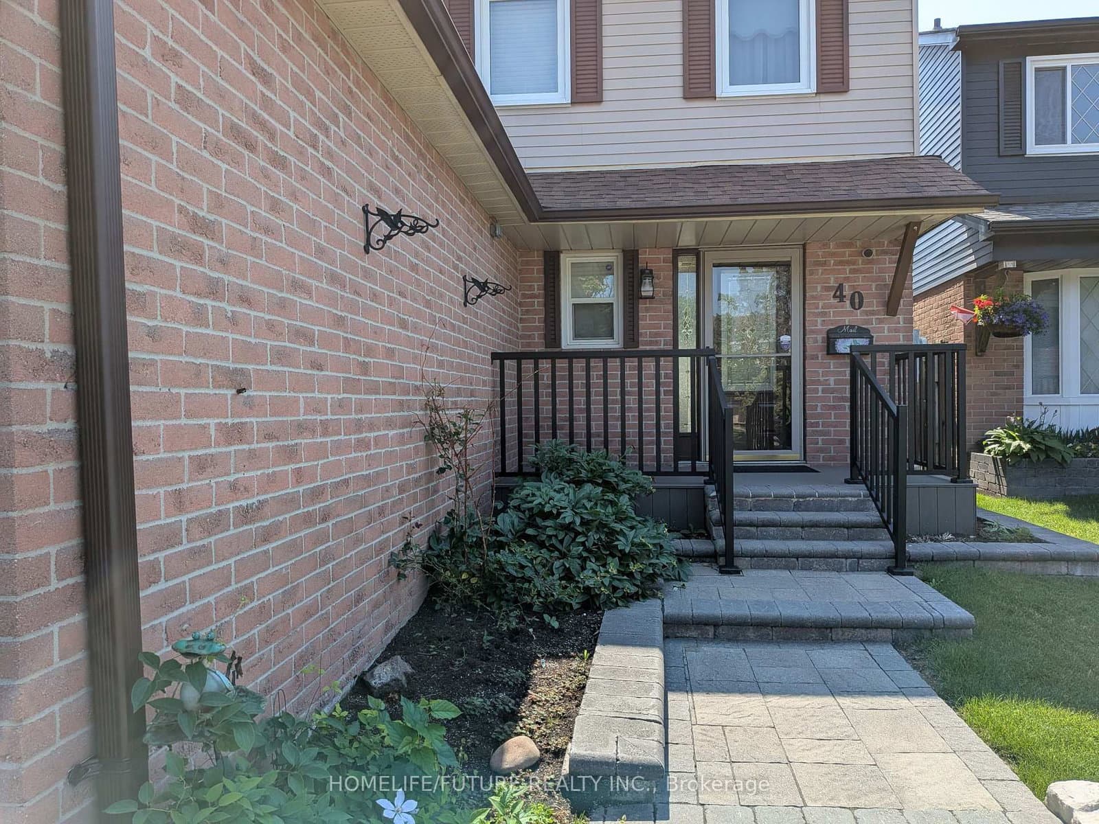 40 Longstaff Drive thumbnail 2