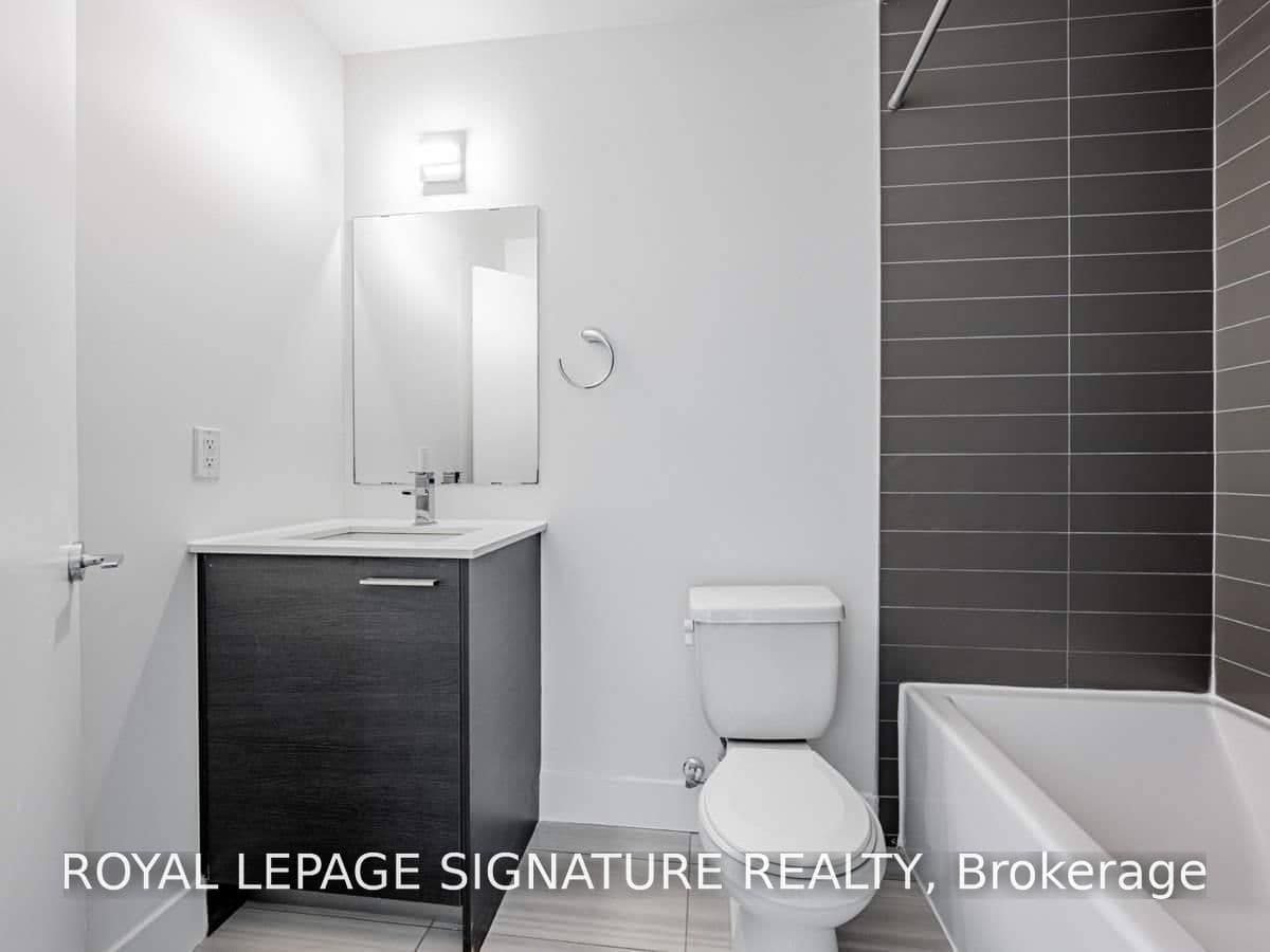 630 Queen Street E, Unit 212 thumbnail 12