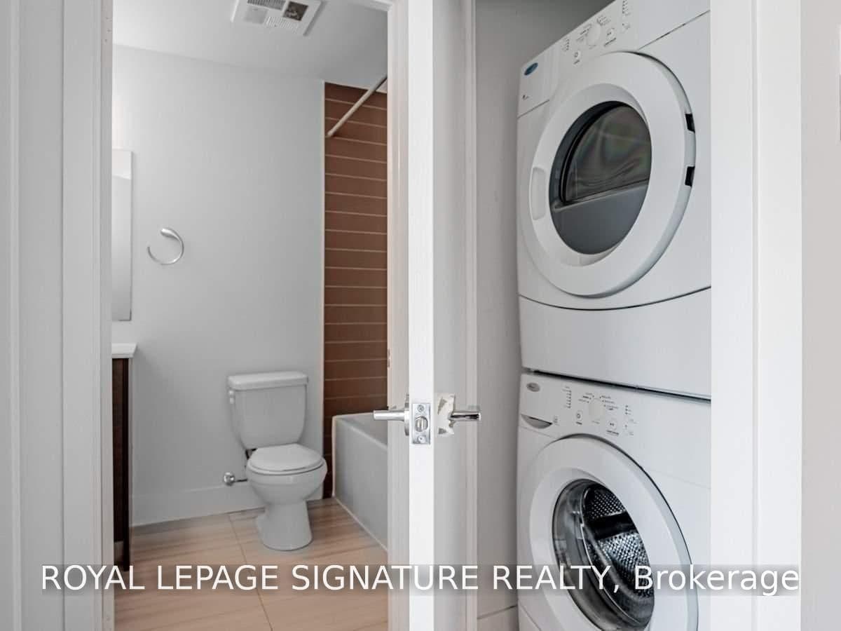 630 Queen Street E, Unit 212 thumbnail 13