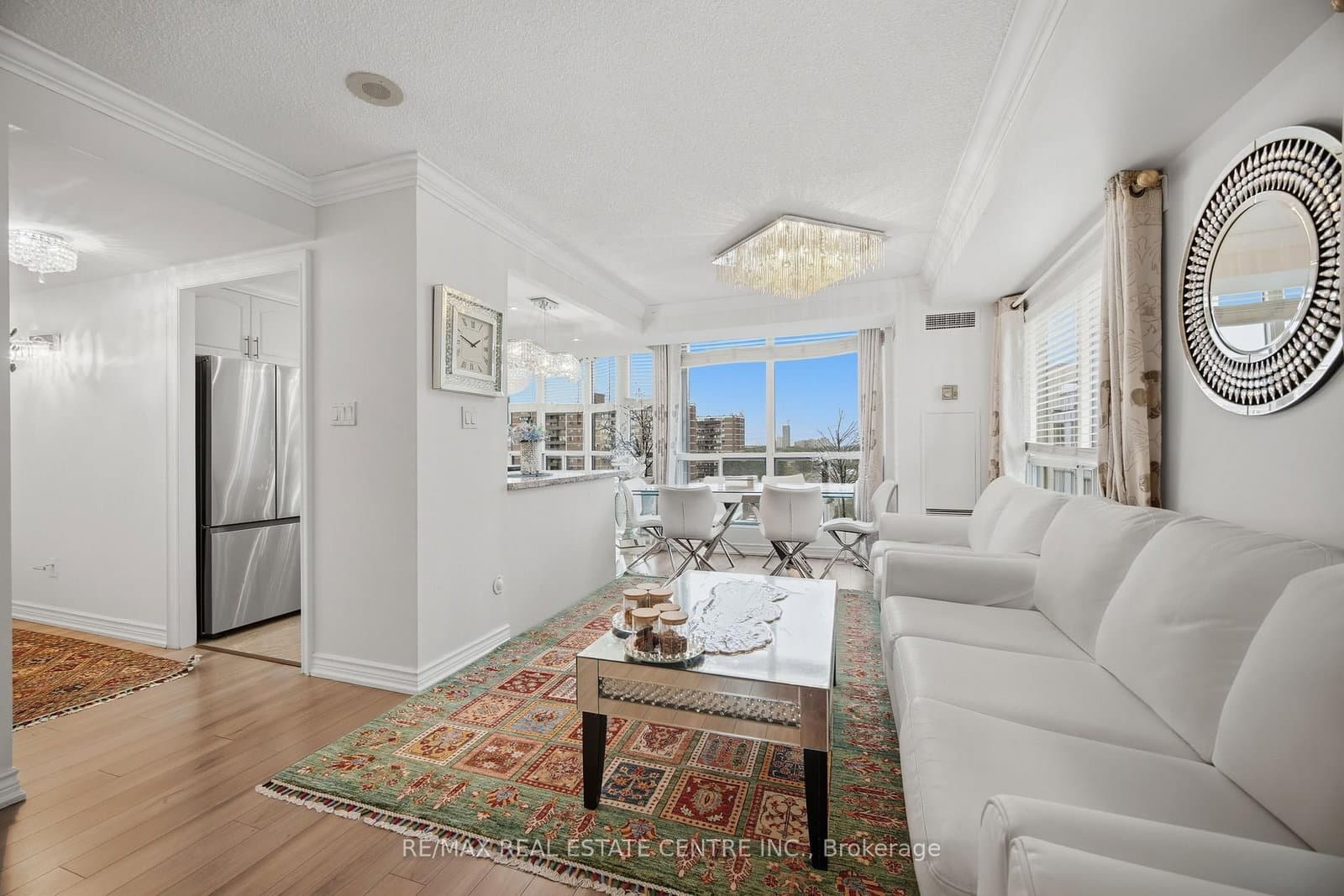 1470 Midland Avenue, Unit 718 thumbnail 10