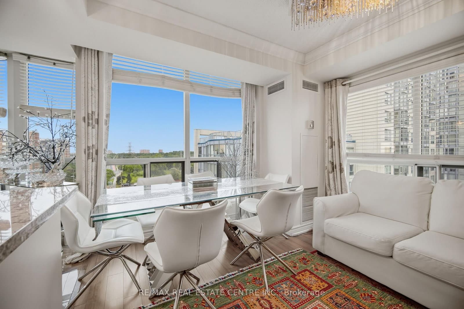 1470 Midland Avenue, Unit 718 thumbnail 12