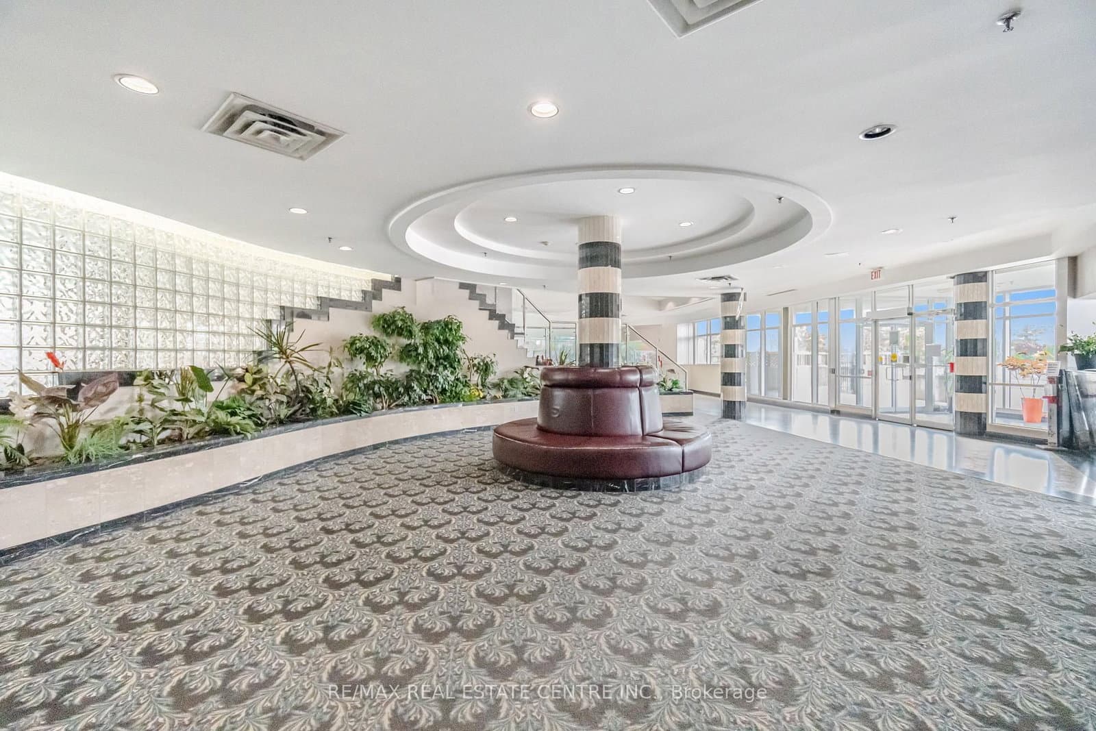 1470 Midland Avenue, Unit 718 thumbnail 43