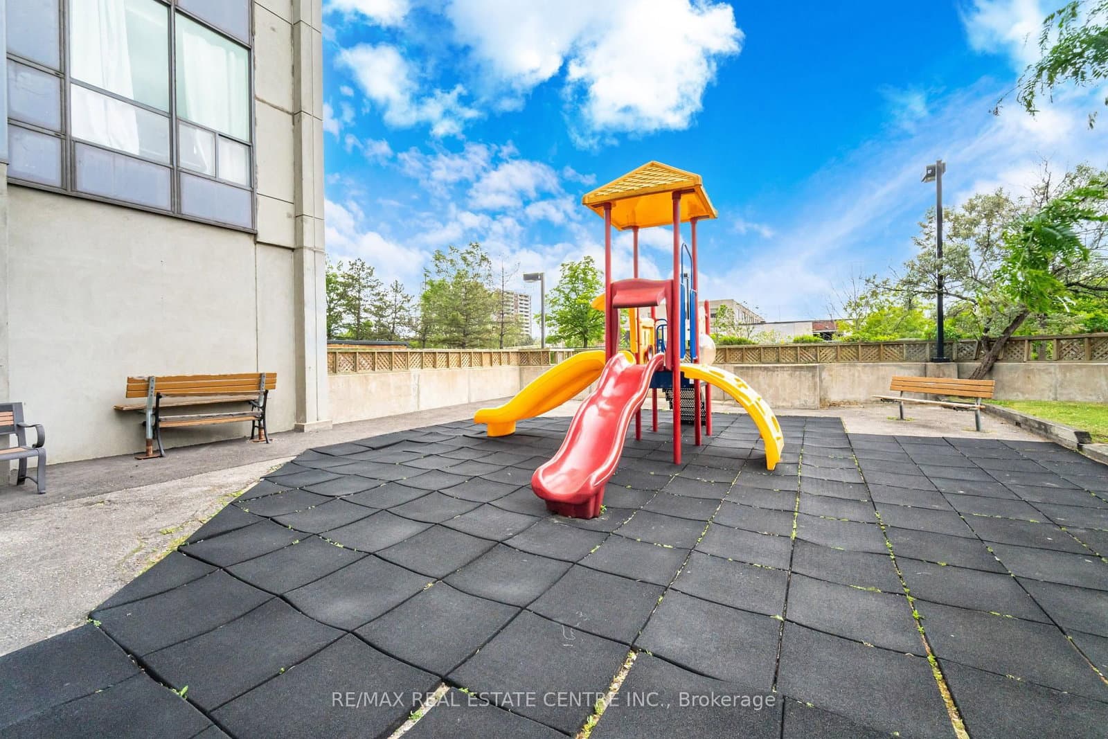1470 Midland Avenue, Unit 718 thumbnail 48