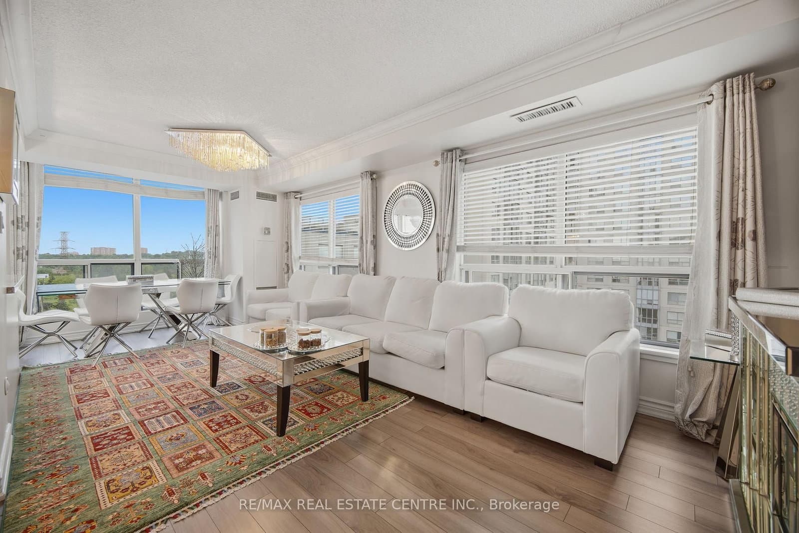 1470 Midland Avenue, Unit 718 thumbnail 7