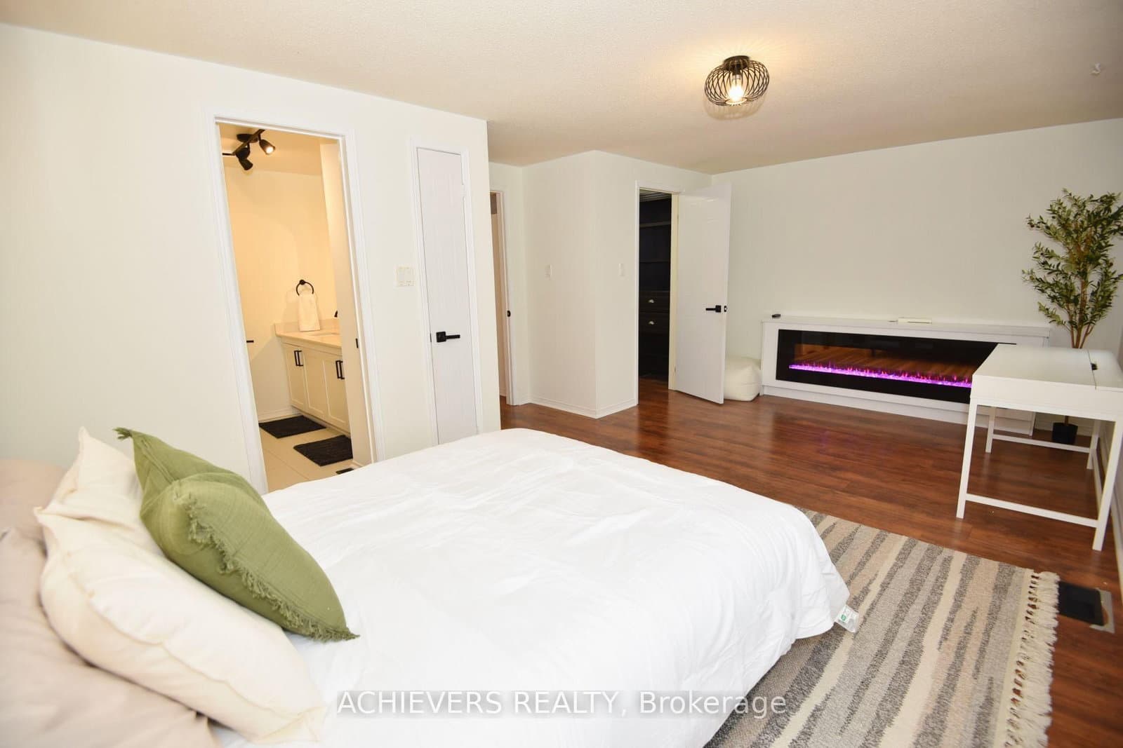19 Mccullock Crescent thumbnail 25
