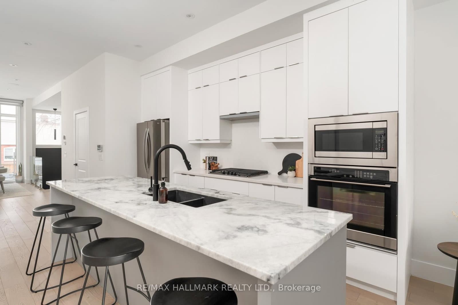 167 Sammon Avenue thumbnail 12