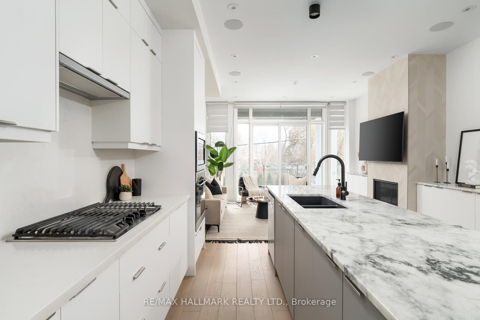167 Sammon Avenue thumbnail 13