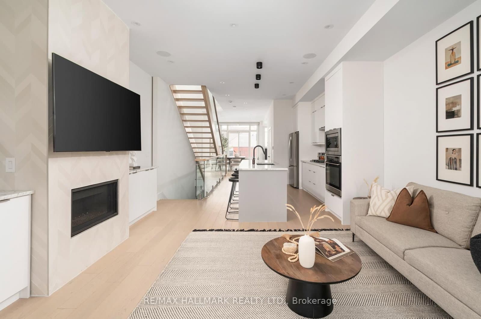 167 Sammon Avenue thumbnail 16