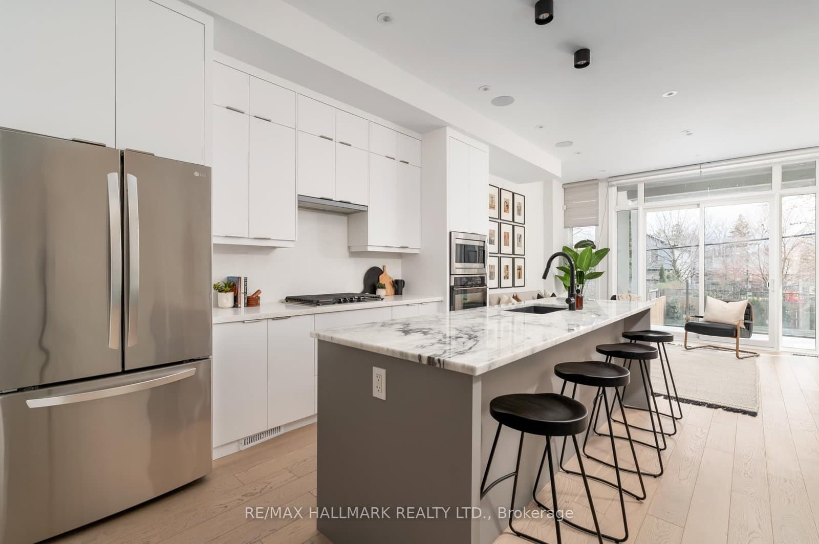 167 Sammon Avenue thumbnail 9
